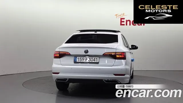 VOLKSWAGEN 71.4 TSI 2021 — photo 4 sur 32