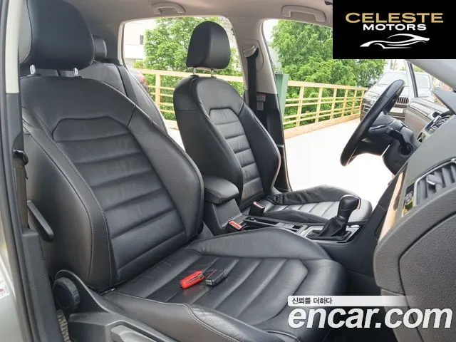 VOLKSWAGEN 72.0 TDI Premium 2016 — photo 10 sur 26