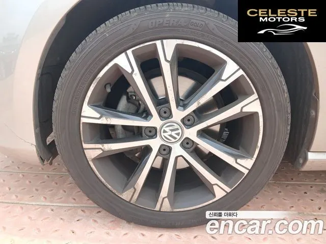 VOLKSWAGEN 72.0 TDI Premium 2016 — photo 20 sur 26