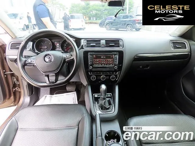 VOLKSWAGEN 2.0 TDI Premium 2015 — photo 24 sur 26