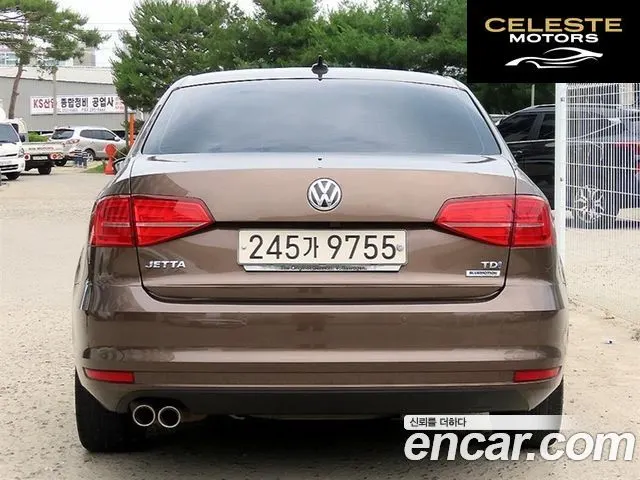 VOLKSWAGEN 2.0 TDI Premium 2015 — photo 4 sur 26