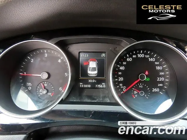 VOLKSWAGEN 2.0 TDI Premium 2015 — photo 9 sur 26
