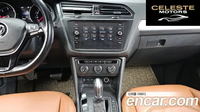 VOLKSWAGEN 22.0 TDI 2018 — photo 13 sur 20