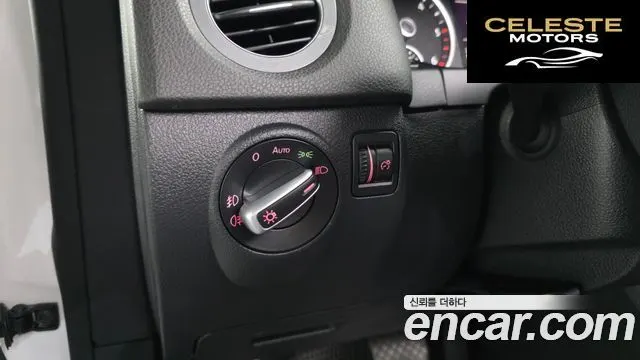 VOLKSWAGEN 2.0 TDI Premium 2015 — photo 18 sur 20