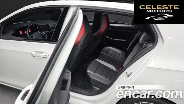 VOLKSWAGEN 82.0 GTI 2024 — photo 13 sur 20