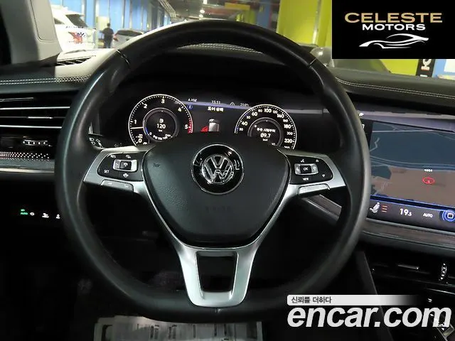 VOLKSWAGEN 33.0 TDI Premium 2020 — photo 14 sur 26