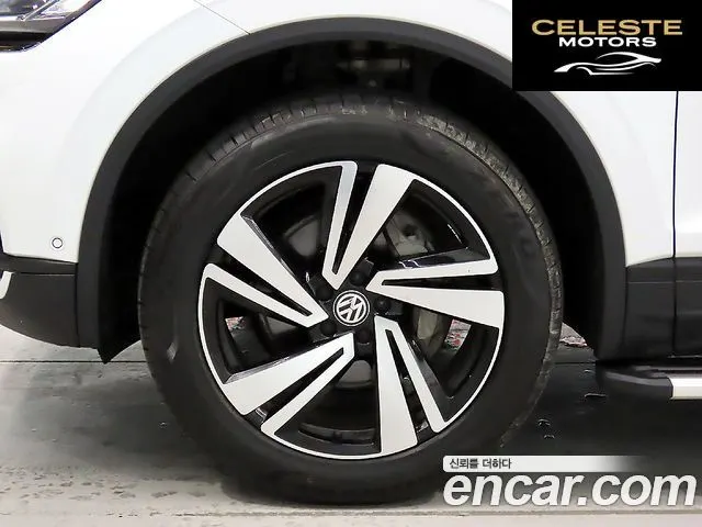 VOLKSWAGEN 33.0 TDI Premium 2020 — photo 5 sur 26