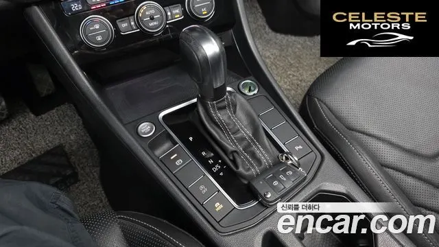 VOLKSWAGEN 71.4 TSI 2021 — photo 12 sur 32