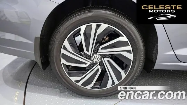 VOLKSWAGEN 71.4 TSI 2021 — photo 5 sur 40