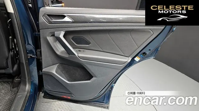 VOLKSWAGEN 22.0 TDI Premium 2023 — photo 15 sur 38