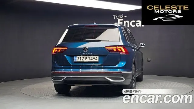 VOLKSWAGEN 22.0 TDI Premium 2023 — photo 4 sur 38