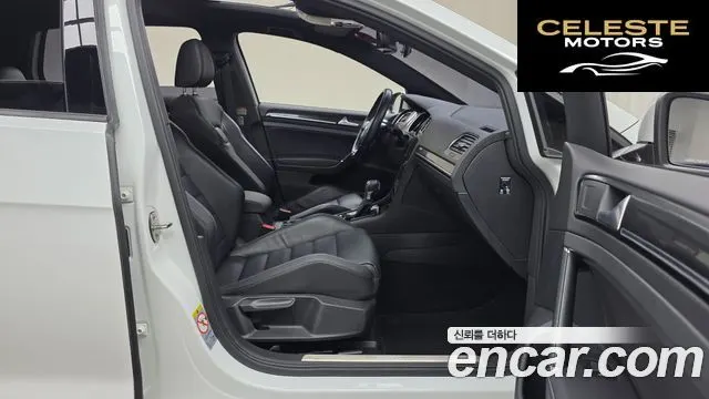 VOLKSWAGEN 72.0 GTD 2015 — photo 11 sur 20