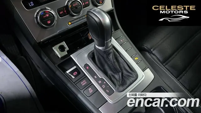VOLKSWAGEN CC 2.0 TSI 2015 — photo 9 sur 20