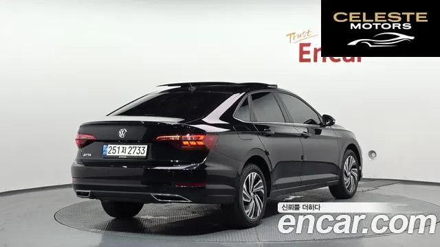 VOLKSWAGEN 71.4 TSI 2021 — photo 2 sur 32