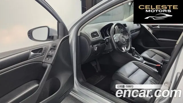 VOLKSWAGEN 61.4 TSI 2013 — photo 10 sur 26