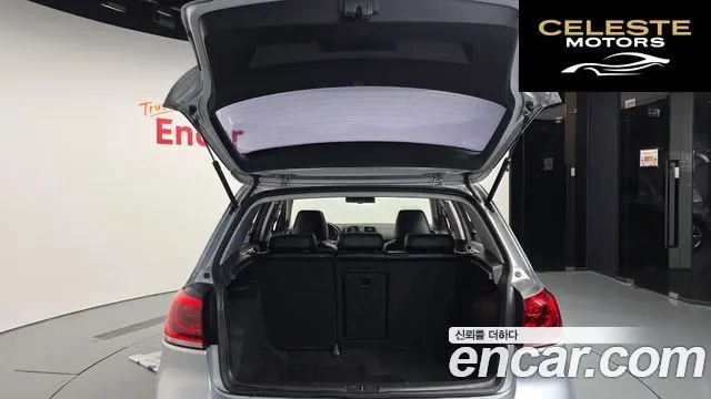 VOLKSWAGEN 61.4 TSI 2013 — photo 20 sur 26