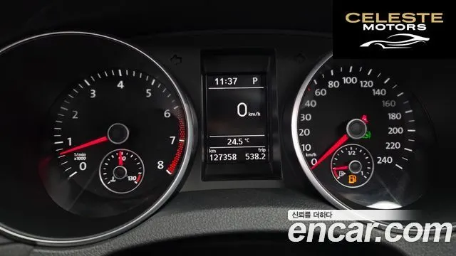 VOLKSWAGEN 61.4 TSI 2013 — photo 8 sur 26