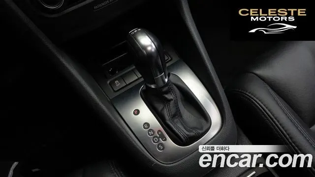 VOLKSWAGEN 61.4 TSI 2013 — photo 9 sur 26