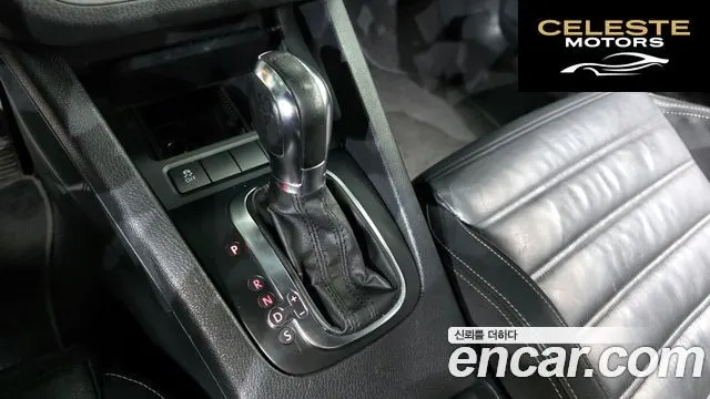 VOLKSWAGEN 2.0 TDI R-Line 2012 — photo 9 sur 20