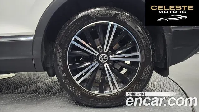 VOLKSWAGEN 22.0 TDI 2020 — photo 7 sur 31