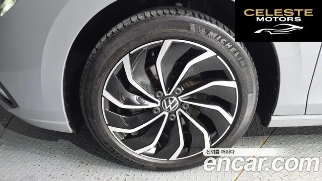 VOLKSWAGEN 82.0 TDI 2022 — photo 5 sur 20
