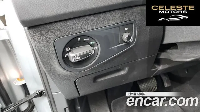 VOLKSWAGEN 22.0 TDI 2020 — photo 30 sur 39