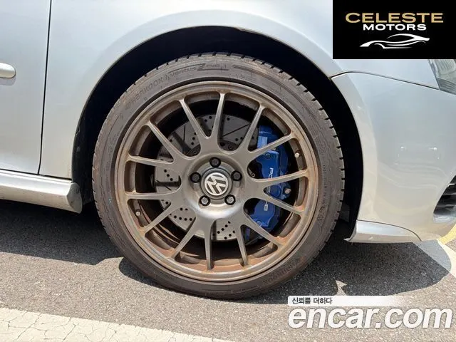 VOLKSWAGEN 5R32 2007 — photo 13 sur 21