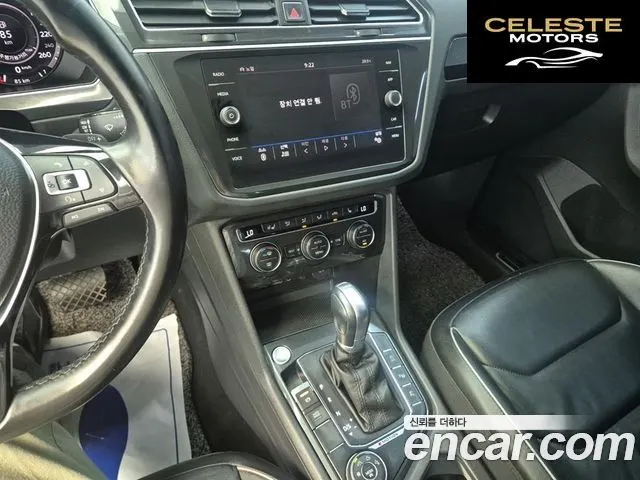 VOLKSWAGEN 22.0 TDI 2018 — photo 9 sur 26