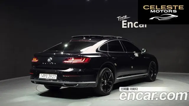 VOLKSWAGEN 2.0 TDI 2019 — photo 2 sur 36