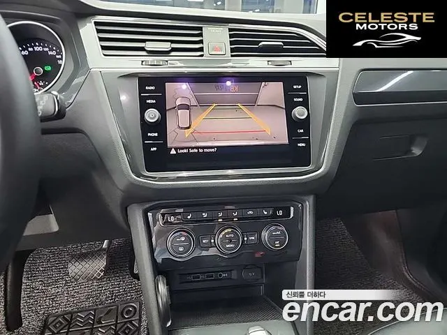 VOLKSWAGEN 22.0 TDI Premium 2018 — photo 10 sur 26