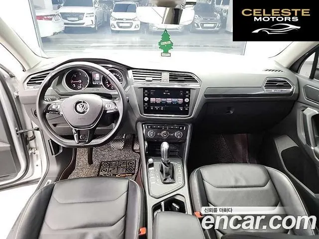 VOLKSWAGEN 22.0 TDI Premium 2018 — photo 24 sur 26