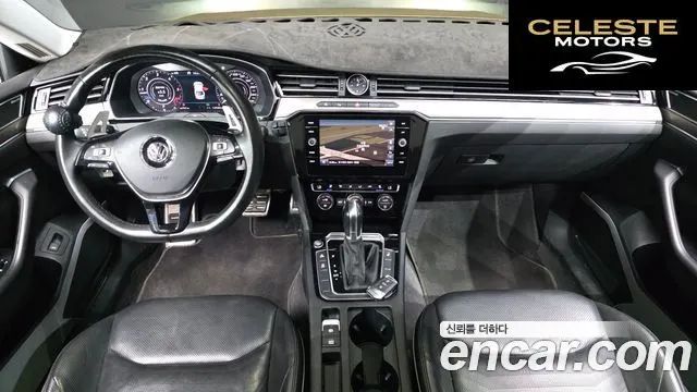 VOLKSWAGEN 2.0 TDI 2019 — photo 10 sur 34