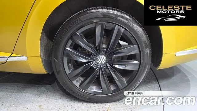 VOLKSWAGEN 2.0 TDI 2019 — photo 7 sur 34