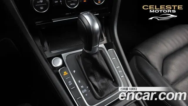 VOLKSWAGEN 72.0 TDI Premium 2015 — photo 9 sur 20