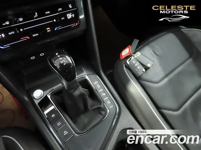 VOLKSWAGEN 2.0 TSI 2023 — photo 14 sur 26