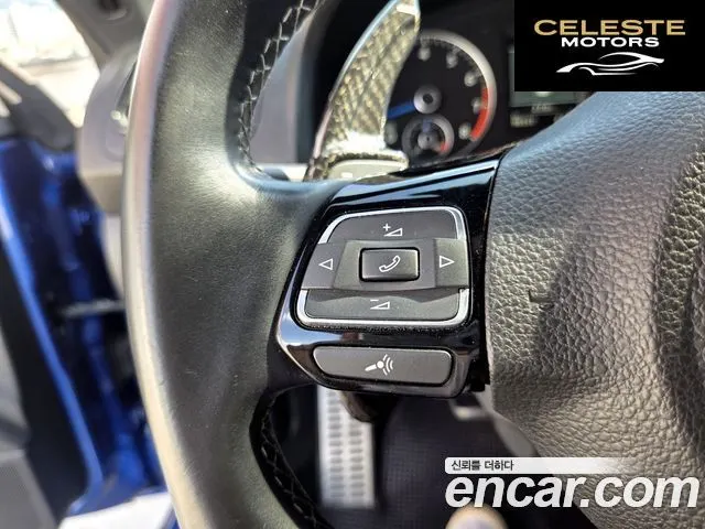 VOLKSWAGEN 2.0 TSI R 2014 — photo 12 sur 26
