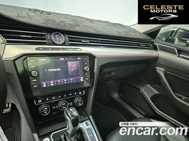 VOLKSWAGEN 2.0 TDI Premium 2020 — photo 10 sur 25
