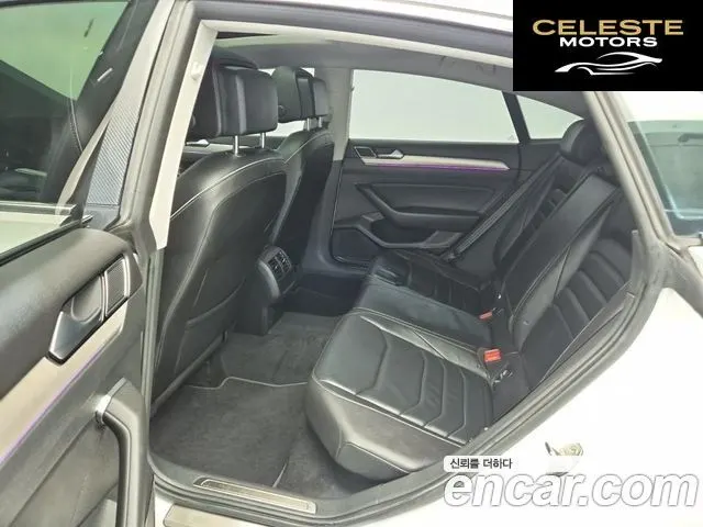 VOLKSWAGEN 2.0 TDI Premium 2020 — photo 12 sur 25