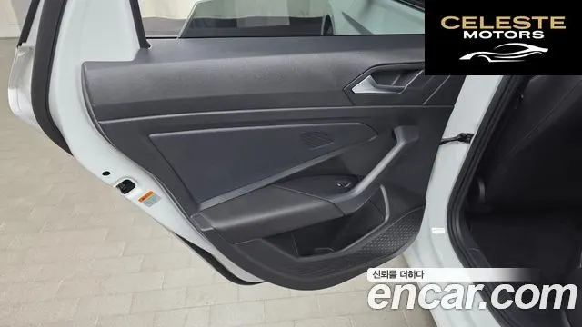 VOLKSWAGEN 71.4 TSI 2021 — photo 15 sur 31