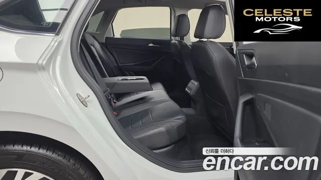 VOLKSWAGEN 71.4 TSI 2021 — photo 17 sur 31