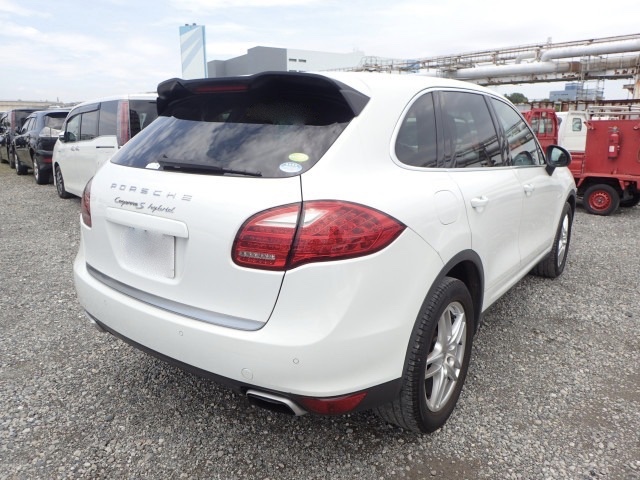 2905A003-95AF-4FA0-9F17-C90B343F644C